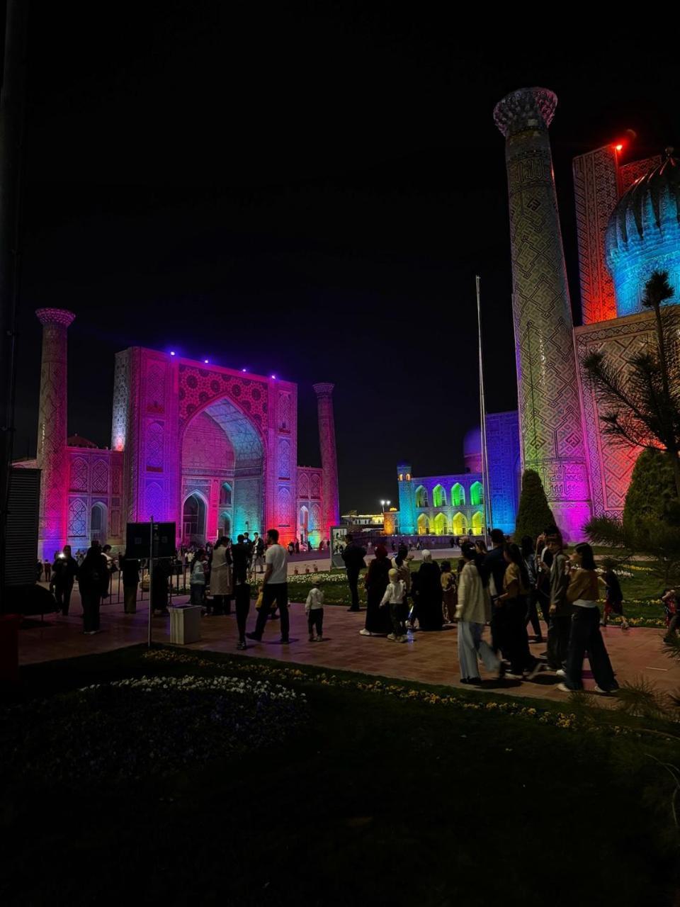 סמרקנד Registan Palace מראה חיצוני תמונה